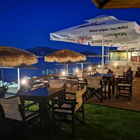 Point Ephemere Beachfront Apartments Закинтос Экстерьер фото